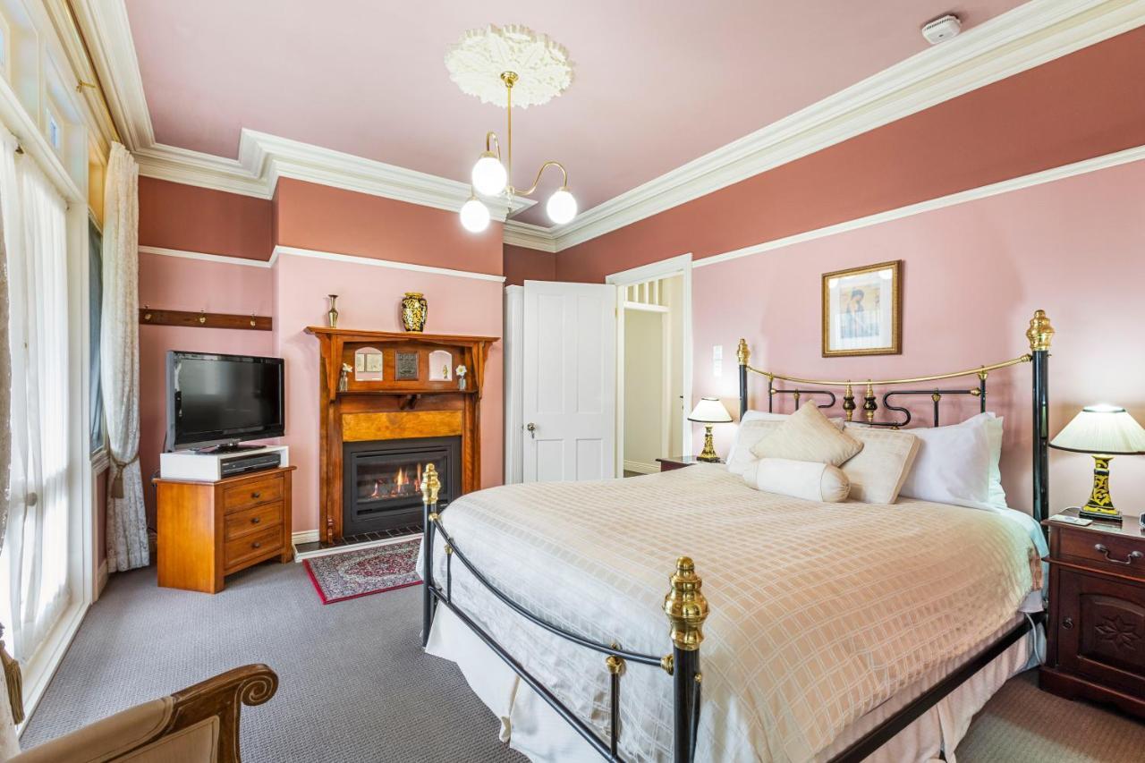 Bethany Manor B&B, Call Us For Cheapest Rates Лера Екстер'єр фото