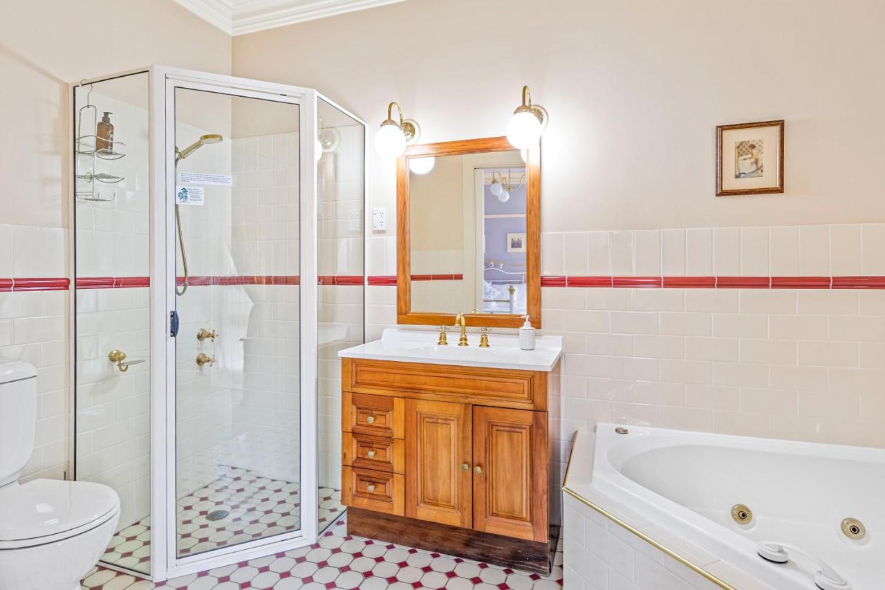 Bethany Manor B&B, Call Us For Cheapest Rates Лера Екстер'єр фото